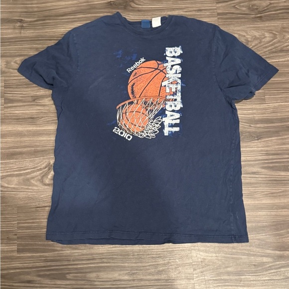Reebok Basketball Graphic T-Shirt Men’s Size 2XL Vintage Sports Tee 2010 - Picture 2 of 3